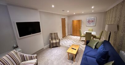 Living Rooms Deluxe, Superior Suite & Hotel Self CAtering Suite