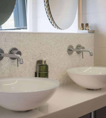 Luxury King Double Oceanview Sinks