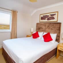 Self-catering houses Connemara Sands Bedroom Double