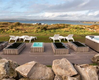 seaweed baths outdoor day hot-tub